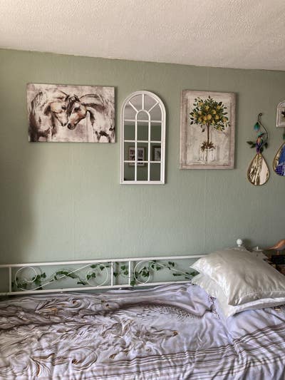 Large room for Lodger to rent, fully equipped,  Main Photo