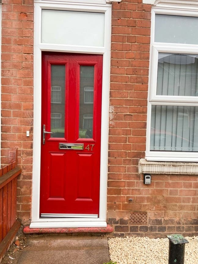 Stunning Double Room with En-suite in Coventry Main Photo
