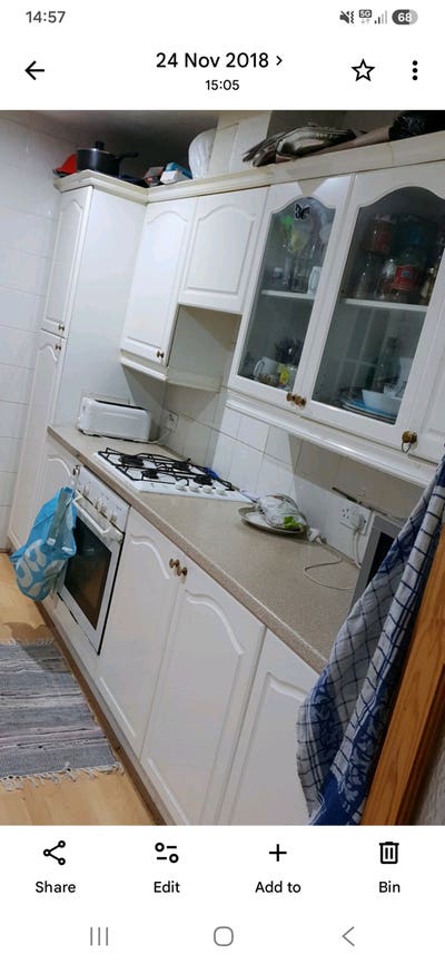2 rooms to rent  Main Photo