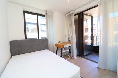 New Development-2 Modern Double Rooms in Zone 1 Main Photo