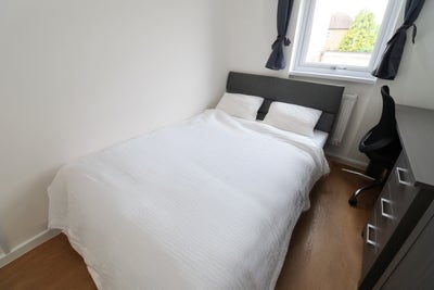 Two Double Rooms Available Near Canary Wharf Main Photo