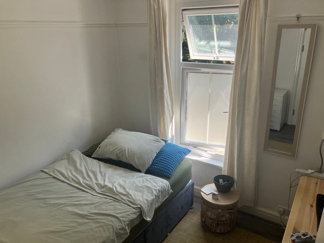 Student Housing Advert – Heath area Main Photo
