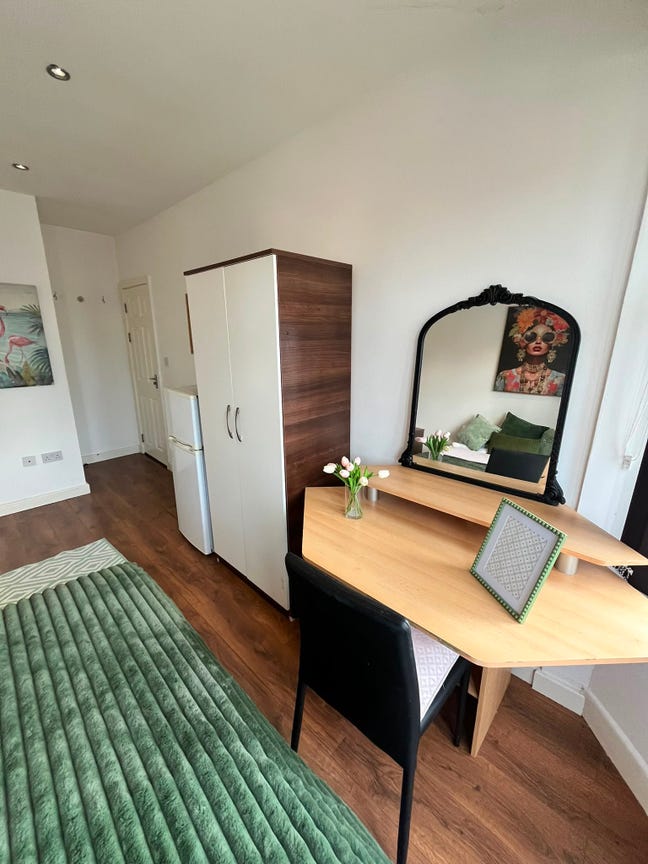 🎉 &pound;200 OFF Your Move-In! Available Now! Main Photo