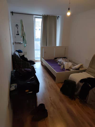 Double room, 3 minutes walk from Wood Green Main Photo