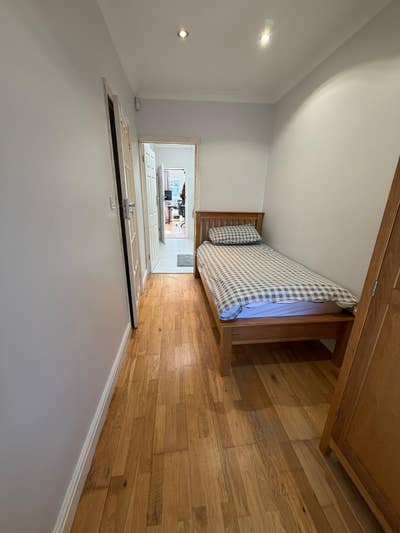Double & Single room in Harrow area Main Photo