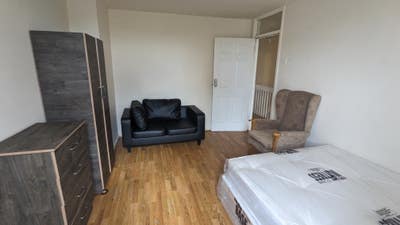 Dbl Rm in Langdon Park/Canarywharf Main Photo