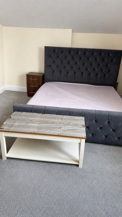 Furnished Studio with Private Bathroom | BD9 4NJ Main Photo