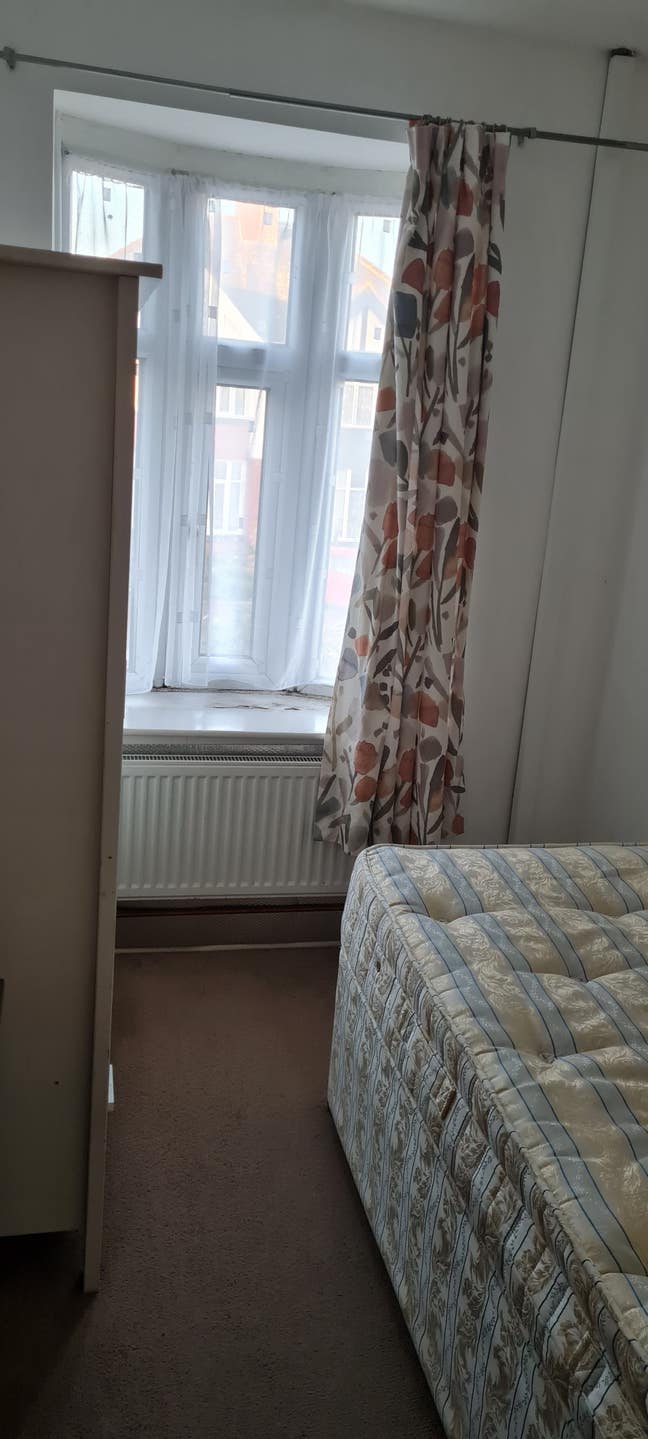 Bright Single Room in North Finchley – All Bills I Main Photo