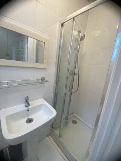 One bedroom flat Main Photo