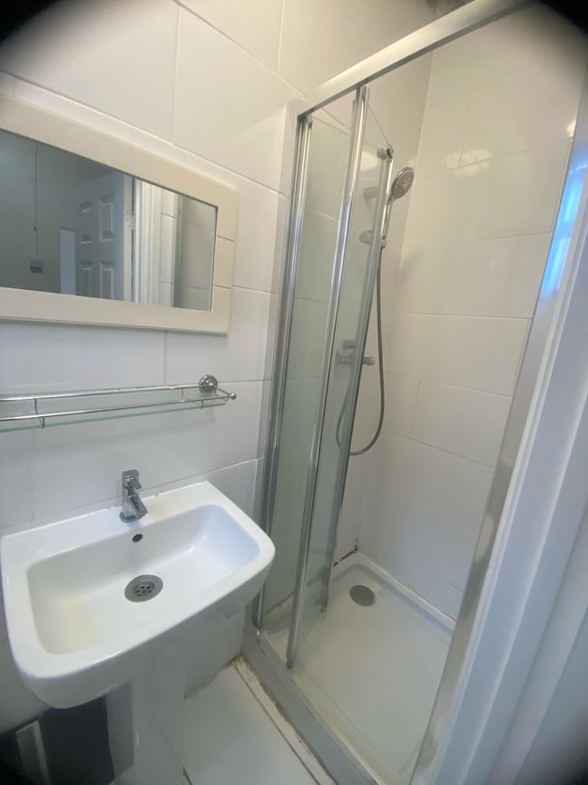 One bedroom flat Main Photo