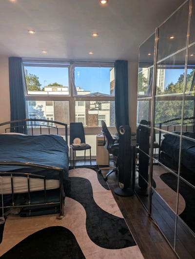 En-suite room near Primrose Hill Main Photo