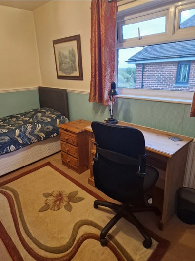 Large Single Room,  Sheffield,  S2  Main Photo