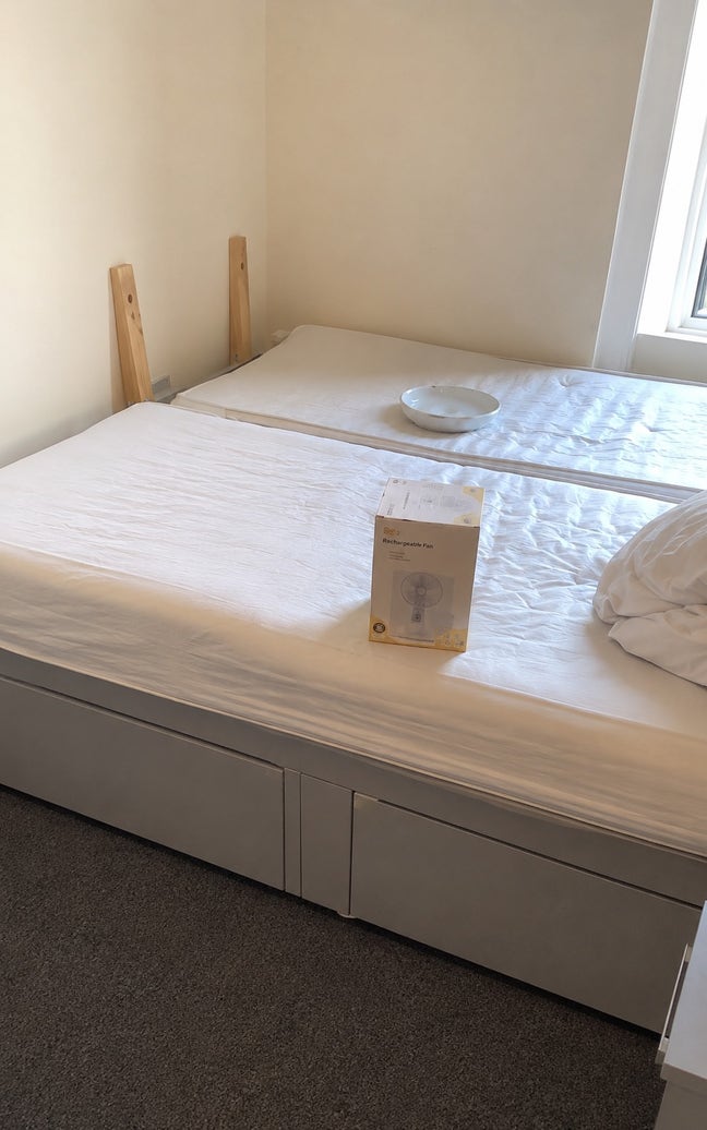 En-Suite Room | Fully Furnished | HMO | BD9 4QL Main Photo