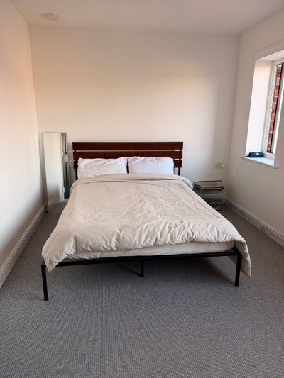 Double bedroom Normanton  Main Photo