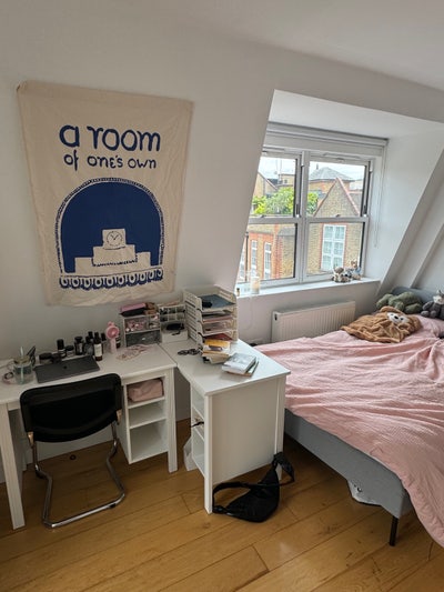 1 double room to let in Holborn Main Photo