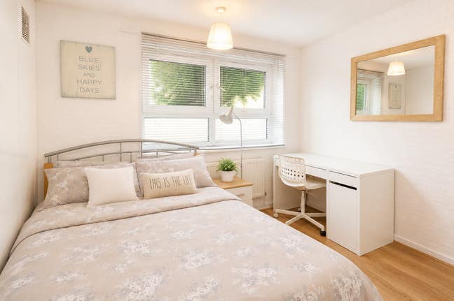 BIG Room 🌿 Garden+Conservatory nr Stratford 🚆✨ Main Photo
