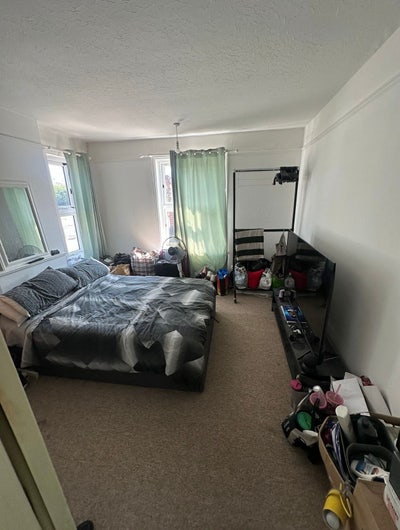 Double room to rent  Main Photo