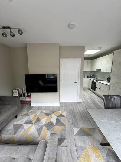 Double En-suite | 2 Mins to Finsbury Park Main Photo