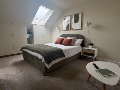 Luxury double ensuite rooms for tranquil living Main Photo