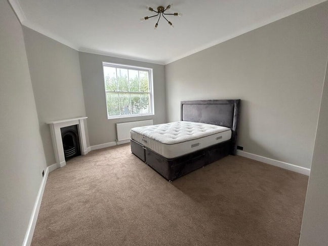 Room in Palmeira Square Main Photo
