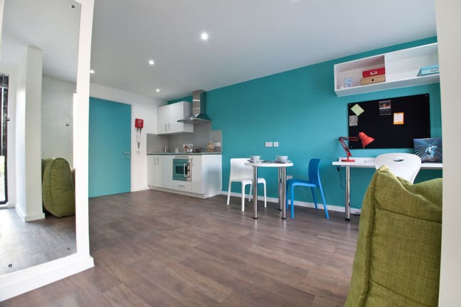 Student room takeover available! Main Photo