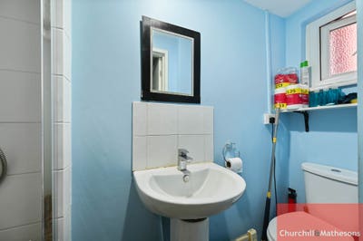 Large Furnished Single Room – Bills Included –  Main Photo