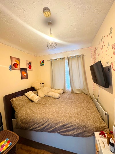 A Single room with a double bed 🛏️ - Bills incl. Main Photo