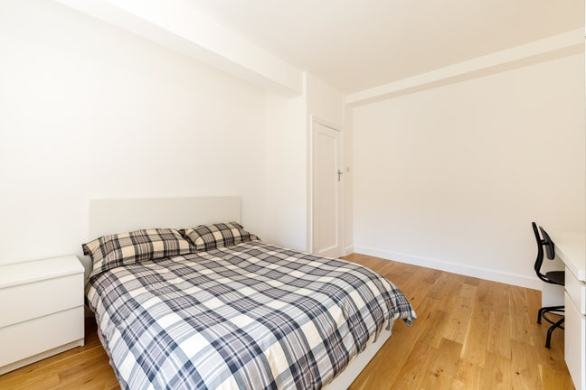 🏡 Room available in West Kensington, from Sept. Main Photo