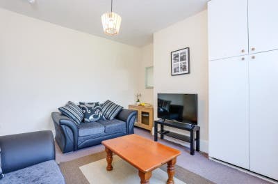 🐚🤖 Small Double, livingroom, large Garden 🐚🤖 Main Photo