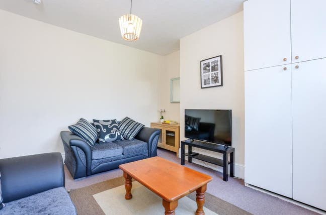 🐚🤖 Small Double, livingroom, large Garden 🐚🤖 Main Photo