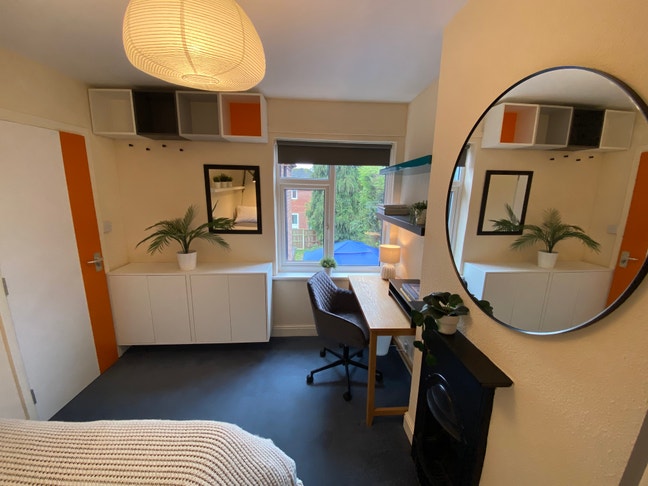 Modern Room in a Postgrad/Prof House - Peveril Rd Main Photo