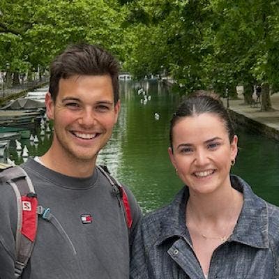 24 & 22 Y/O Professional Couple seeking houseshare Main Photo