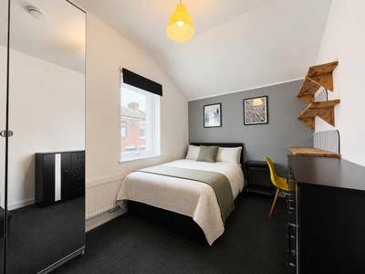Beautiful Double Rooms | Bills Included | London R Main Photo