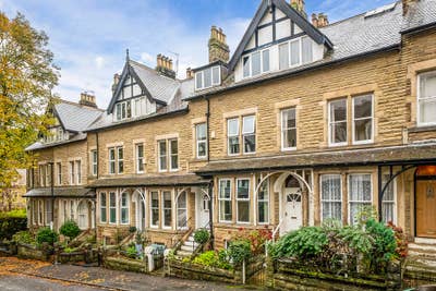 Double room, off Cold Bath Road, Harrogate Main Photo