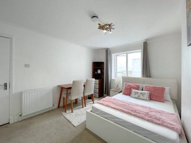 2 Double Rooms in Marylebone Top Floor Flat !  Main Photo