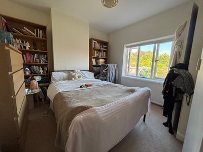 Double room for rent with view of the Tor Main Photo