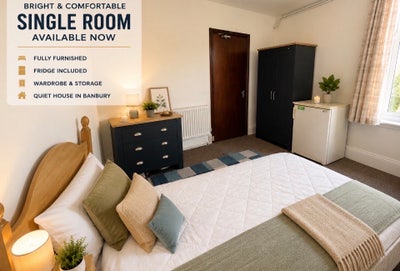 Clean & Quiet|Town Centre|fast WiFi |All Bills Inc Main Photo