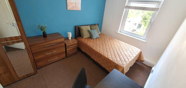🏡 Room near Tech Park & town centre Main Photo