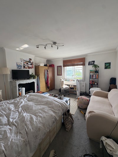 Huge double room in Maida Vale with garden   Main Photo