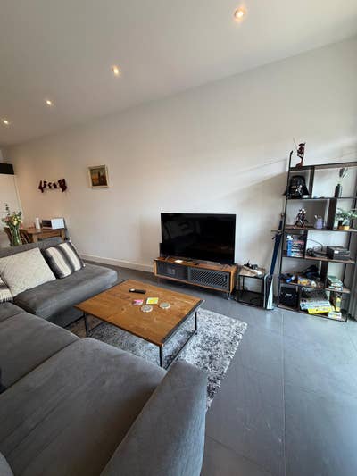 Furnished double + private bathroom, Woolwich  Main Photo