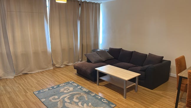 3 Bed Flat Available in Chiswick Main Photo