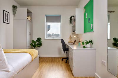 Gold Ensuite The Maltings, Colchester Main Photo