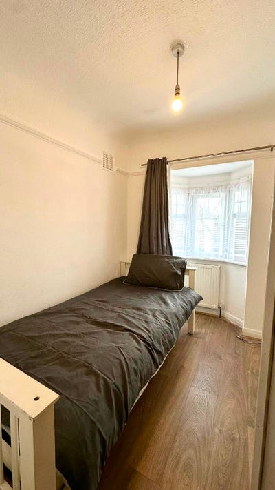 🏠 Double & Single room  | &pound;600 PCM | Bills Inc Main Photo