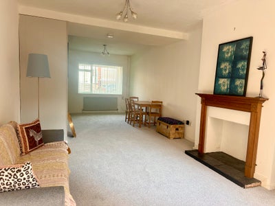 Lovely Double Rooms &pound;800 pcm (Bills Included) Main Photo