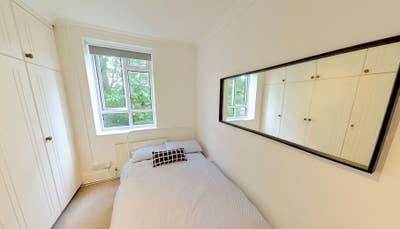 **Fulham & Parsons Green Tubes - Recent Reno** Main Photo