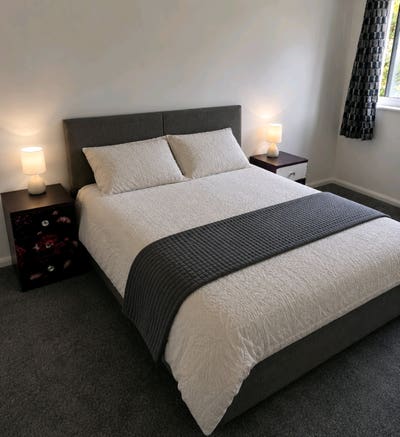 Spacious Double room with en suite  Main Photo