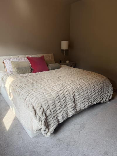 Two double bedrooms available Main Photo