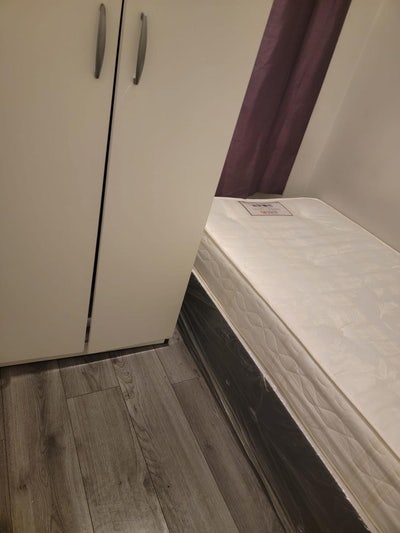 Single room for rent  Main Photo