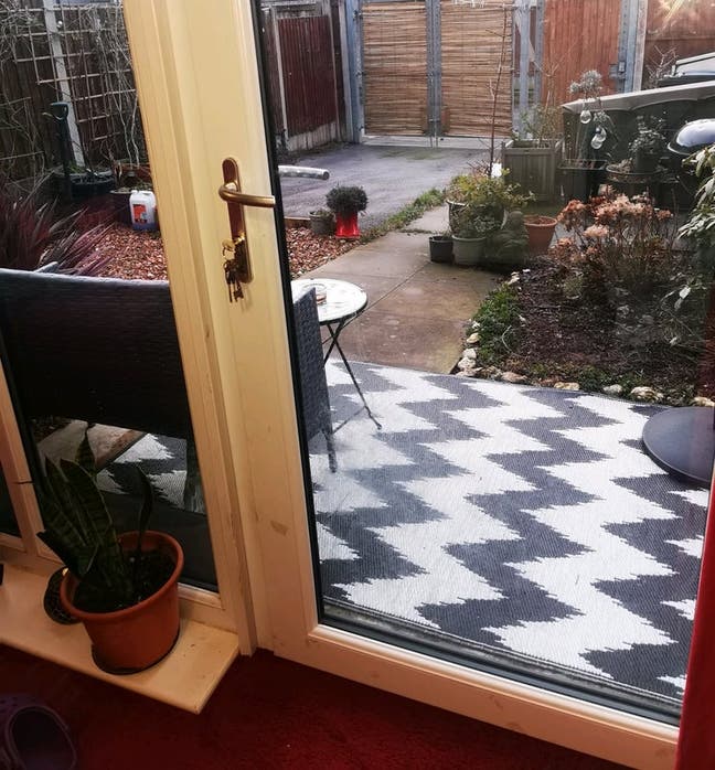 Comfortable and quiet double room by the sea Main Photo
