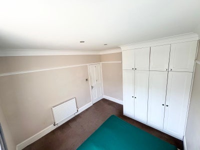 Large Double Room in Clapham South Main Photo